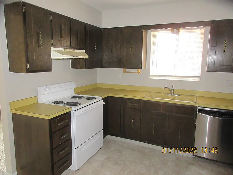 319 Clarksley Rd — Photo 14