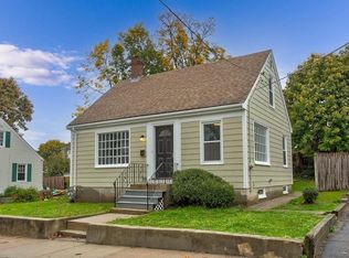 27 Avila Rd, Hyde Park, MA 02136