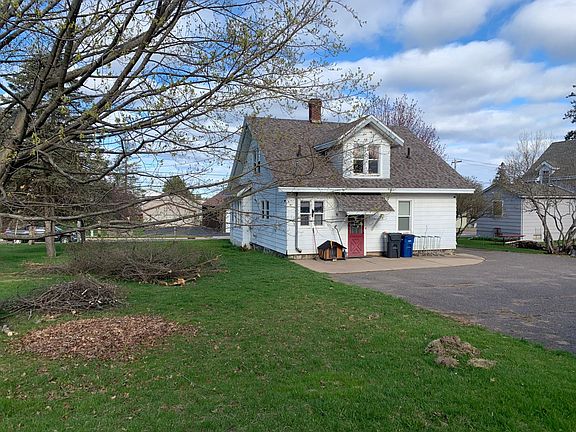 3rd image of 266 Sherry Ave