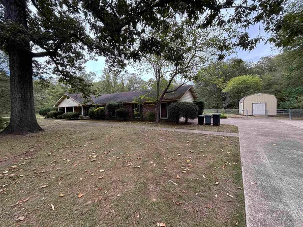 369 Highway 376 N, Camden, AR 71701