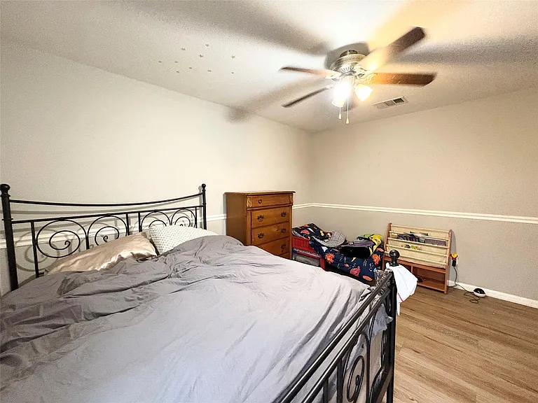 2204 Bakers Way — Photo 15