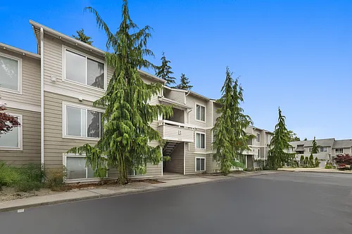 14332 126th Ave NE #B-303 Photo 1 14332 126th Ave NE #B-303 Photo 1