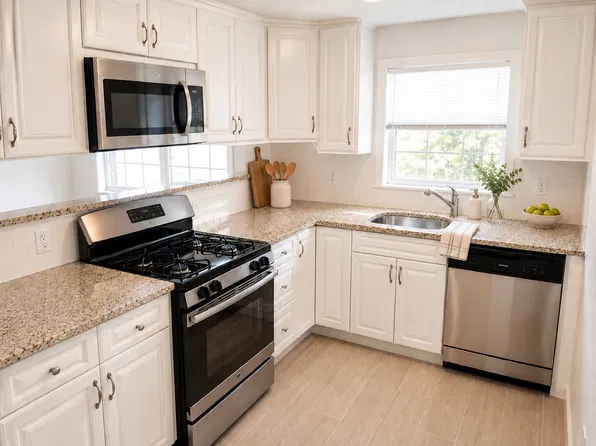 2 Bedford Rd, Woburn, MA