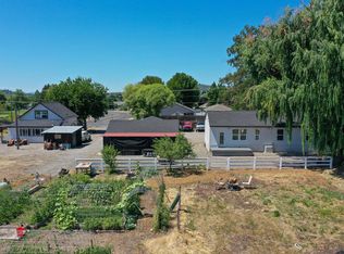 318-320 Reese Creek Rd, Eagle Pt, OR 97524