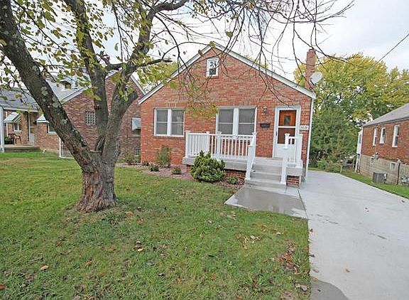 3rd image of 5829 Staely Ave