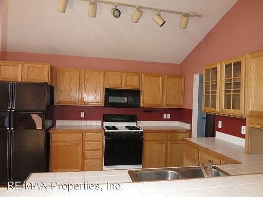 3rd image of 7360 Cotton Dr