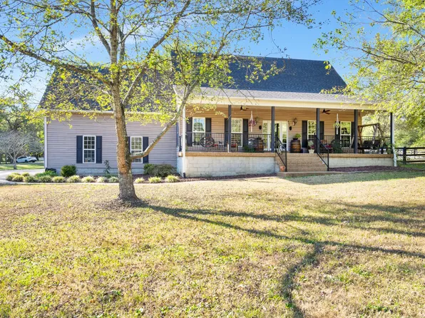 2820 Oldham Rd, Hartsville, TN 37074