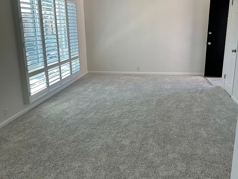 129 Roycroft Ave #3 — Photo 3