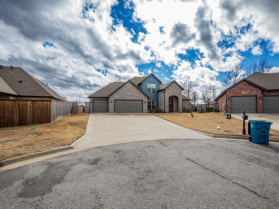 1st image of 4204 SW Heartwood Cv
