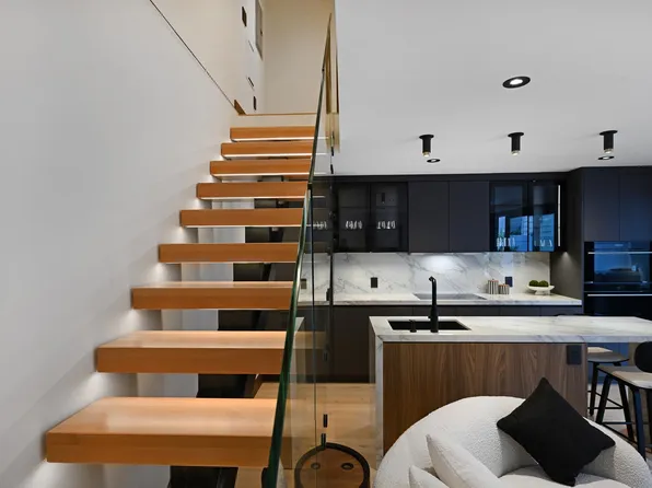 91 Hancock Avenue image 8 of 16