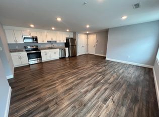120 Wayland Ave #7B, Providence, RI 02906