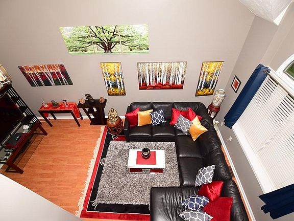 3rd image of 237 South St APT 10