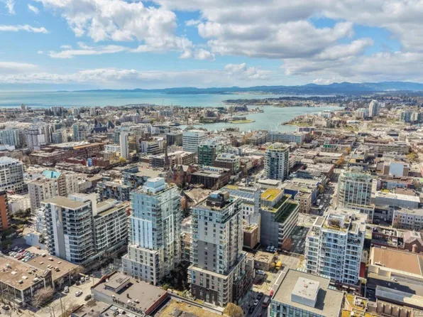 845 Johnson St #401, Victoria, BC V8W 1N4