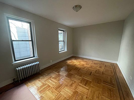 3rd image of 675 Academy St #2R
