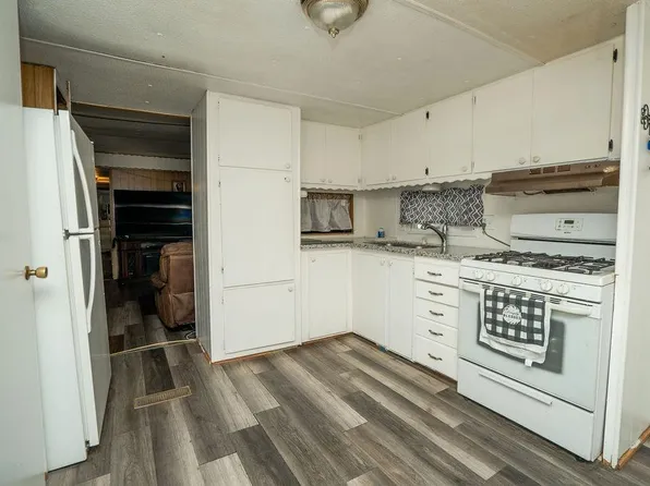 4449 S Carpenter Rd #B-3, Modesto, CA 95358