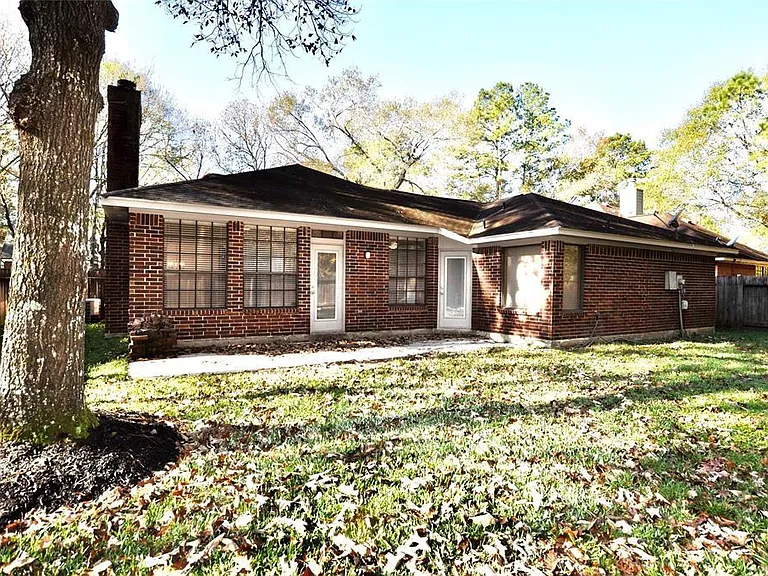 4602 Natural Bridge Dr — Photo 4