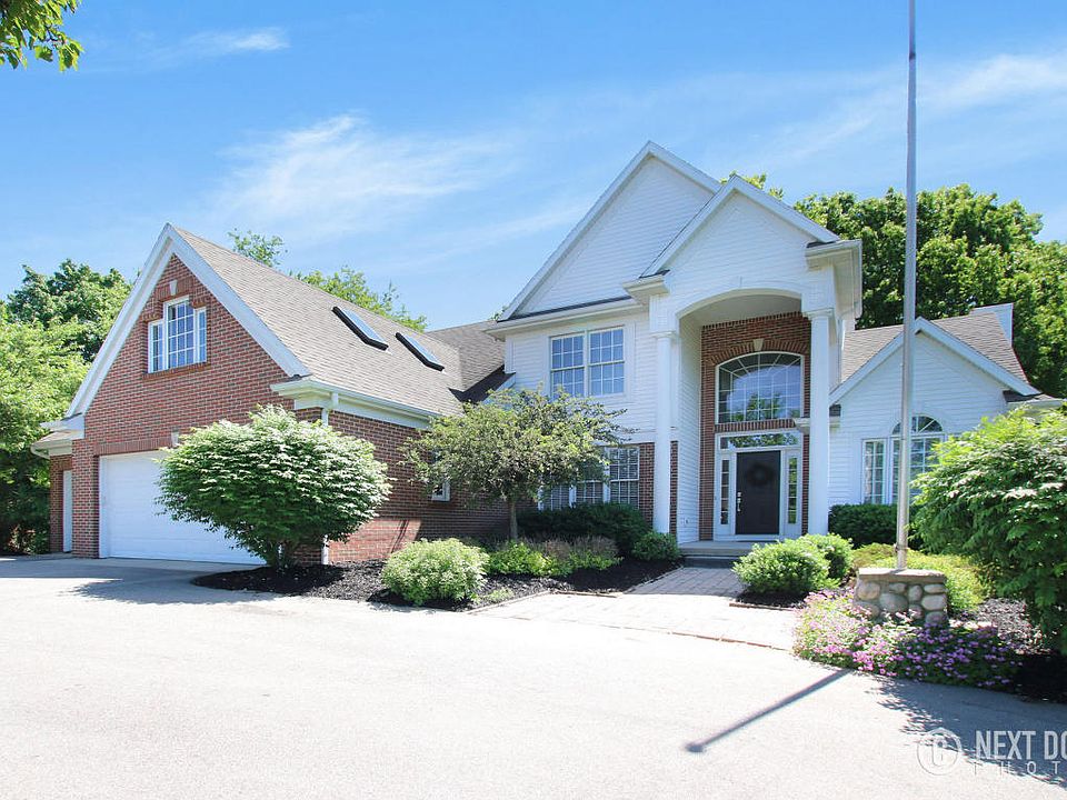 1st image of 7722 Forest Ct NE