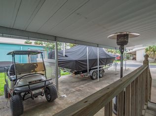 33 Janet Dr, Crawfordville, FL 32327