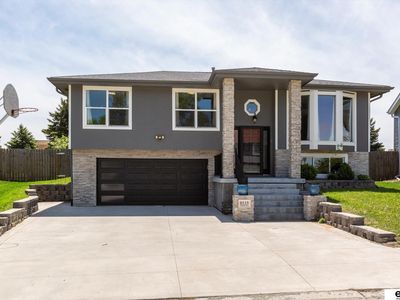 8115 Vernon Ave, Omaha, NE, 68134