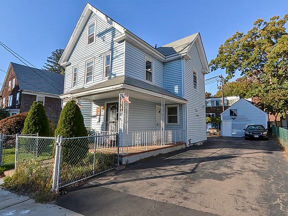 2nd image of 130 Park St