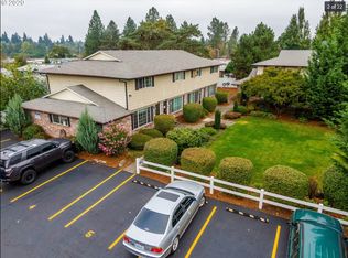 Manor Townhomes, Portland, OR 97206