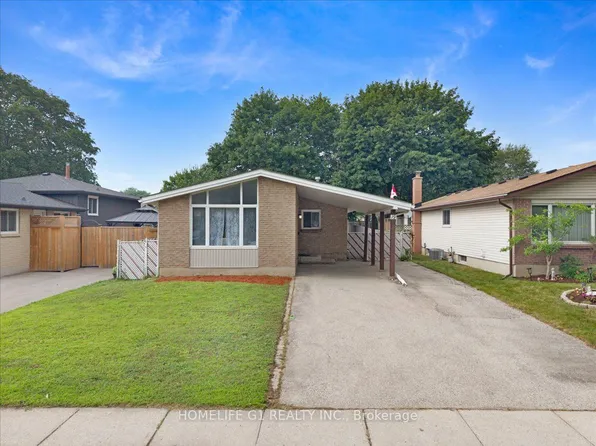 19 Milton Ave W, Cambridge, ON N3C 2Y3