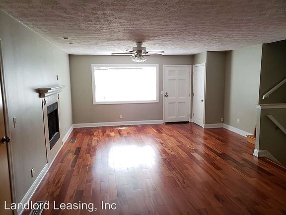 3rd image of 765 Green Forest Dr