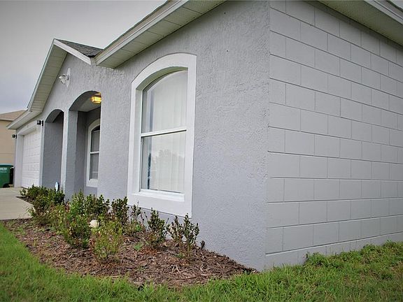 3rd image of 702 Tradewinds Dr