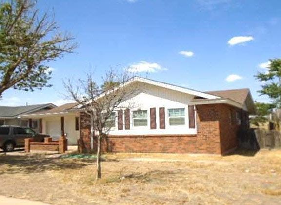 3rd image of 4404 Redbud Ave