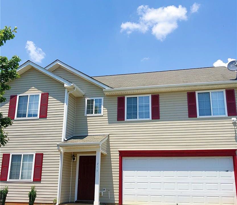 1st image of 713 Townsend Farm Dr