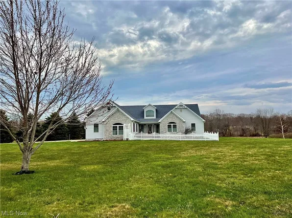 5368 Dibble Rd, Kingsville, OH 44048