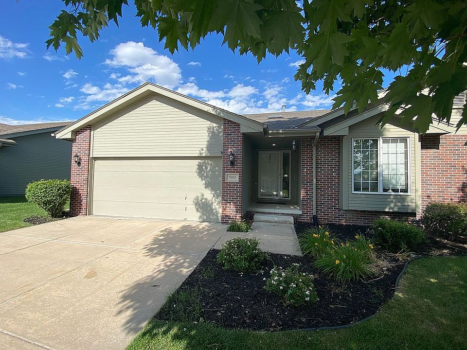 1st image of 7005 S 156th Avenue Cir