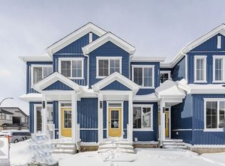 414 26th St NW, Edmonton, AB T6T2J9