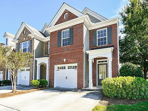 2nd image of 1762 Coleville Oak Ln