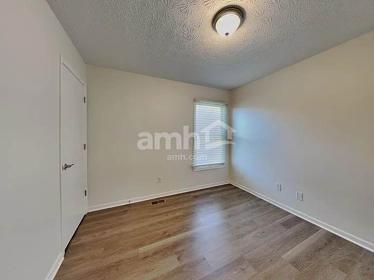 1176 Tannic St — Photo 16
