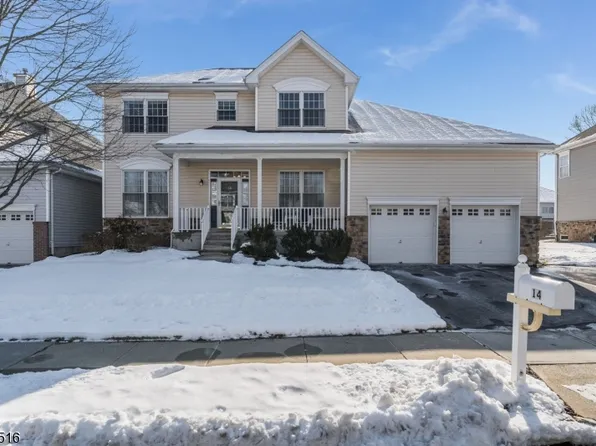 14 Pony Ln, Raritan Twp., NJ 08822