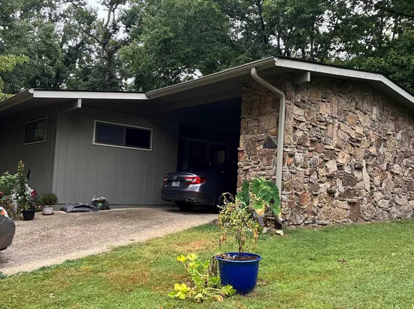 (undisclosed Address), Hot Springs, AR 71909