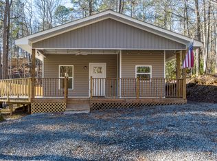 8 17th St, Ellijay, GA 30540