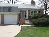 1st image of 26 S Regency Ct E
