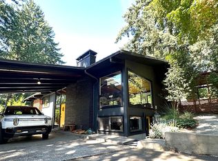 8526 SW 45th Ave, Portland, OR 97219