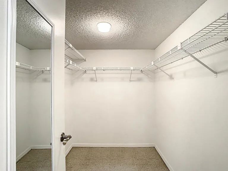1158 Carmel Cir #430 — Photo 15