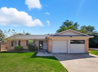 3314 Ridgefield St, Irving, TX 75062
