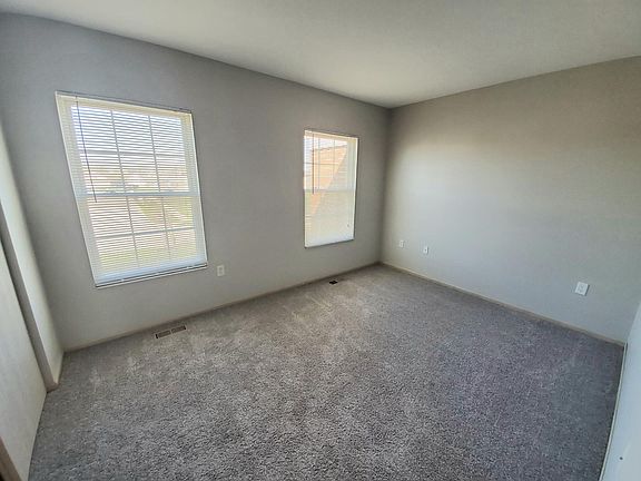 5th image of 10208 Desmond Pl