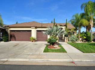 7370 N Moosoolian Ave, Fresno, CA 93722