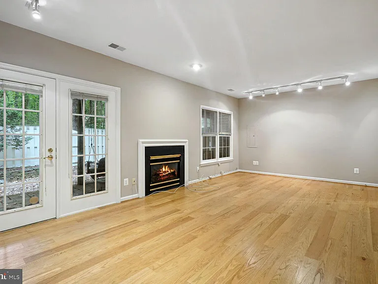 8544 Westown Way — Photo 24