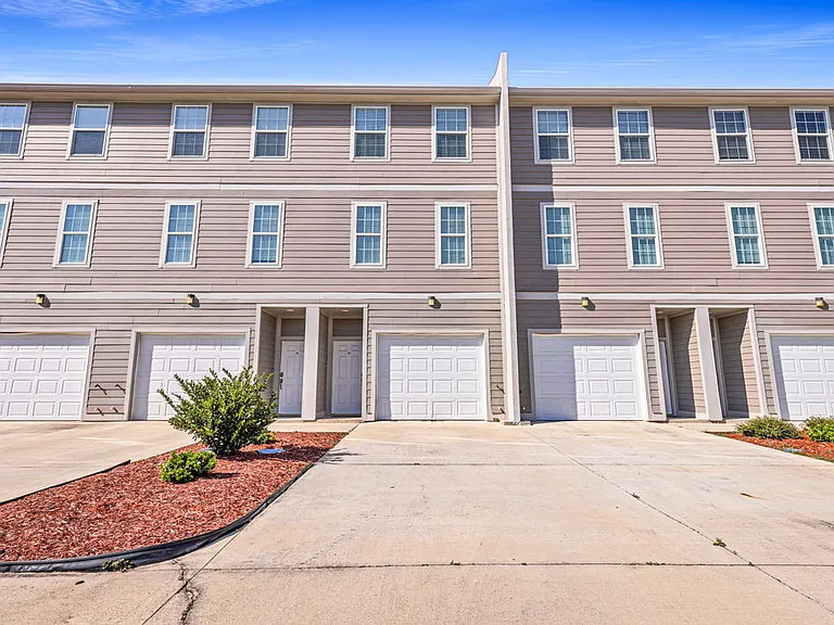 107 E Orchard Loop — Photo 18