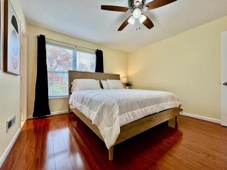 4982 Rialto Ridge Dr — Photo 13