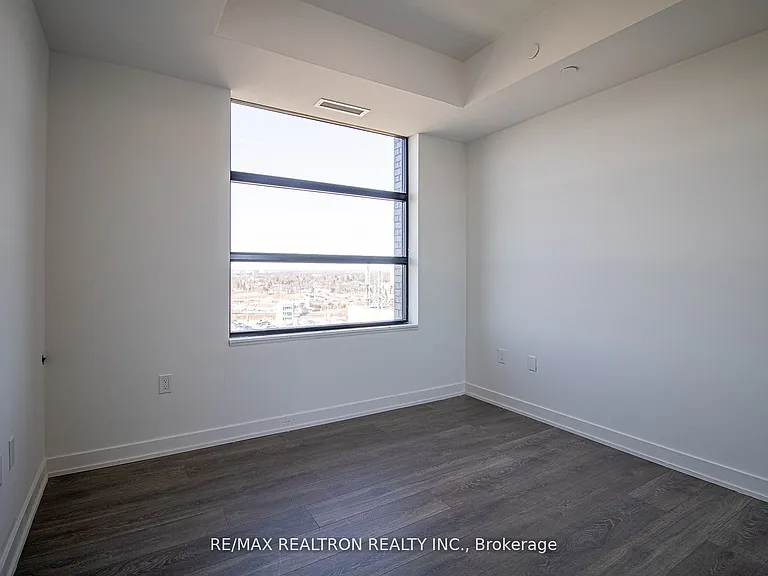 1606 Charles St #1402 — Photo 21