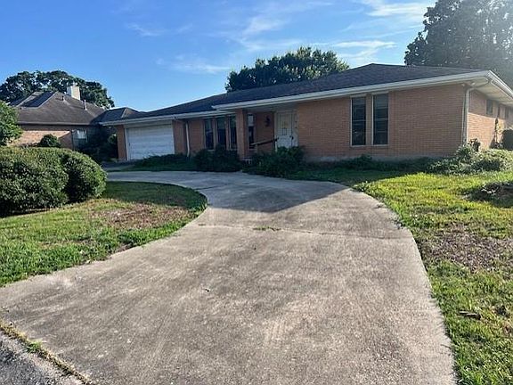3rd image of 424 Fairfield Ave