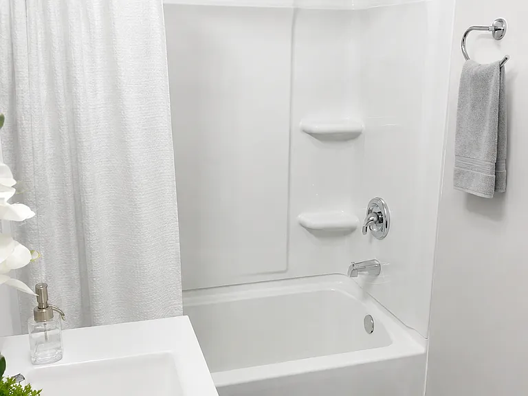 310 Acacia St NW #6 — Photo 7